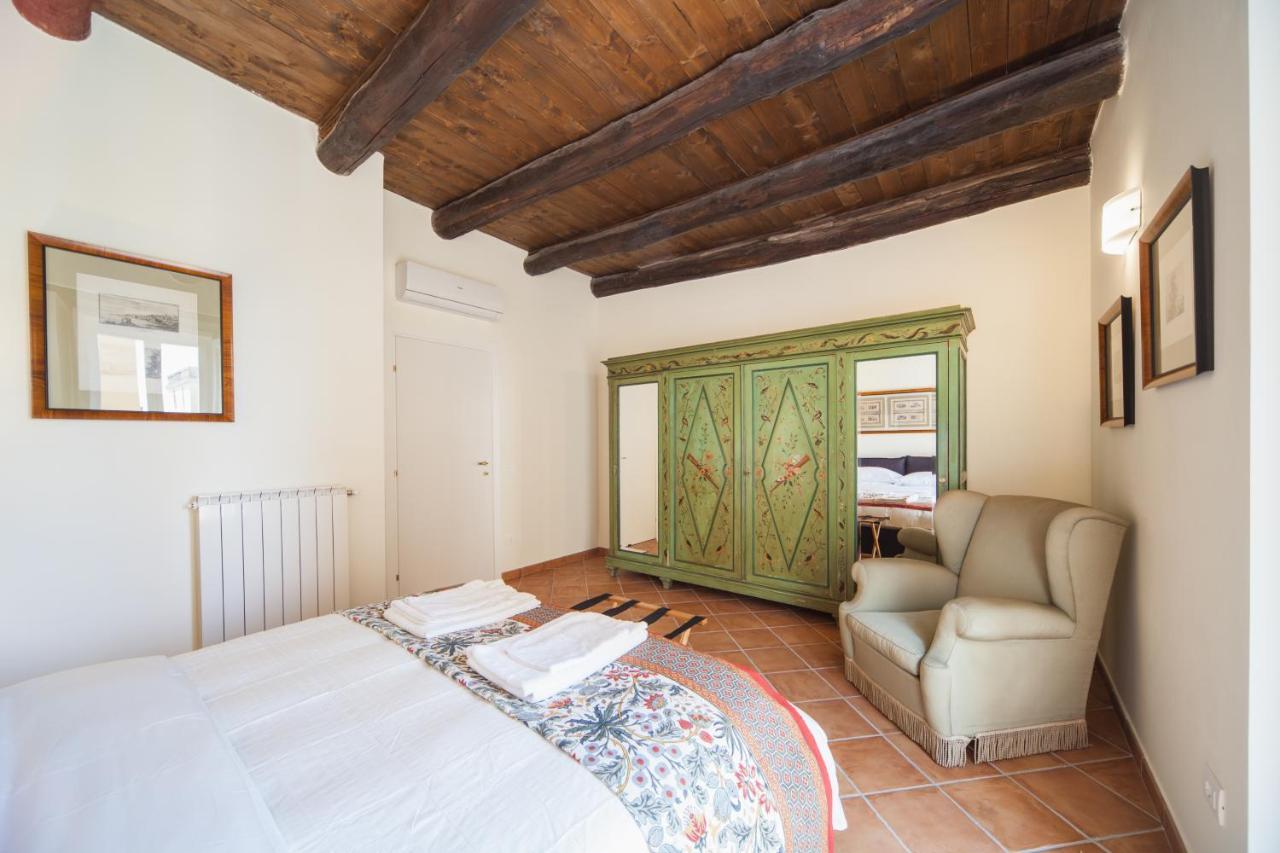 Palazzo Marigliano - Serviced Apartments Neapel Exterior foto