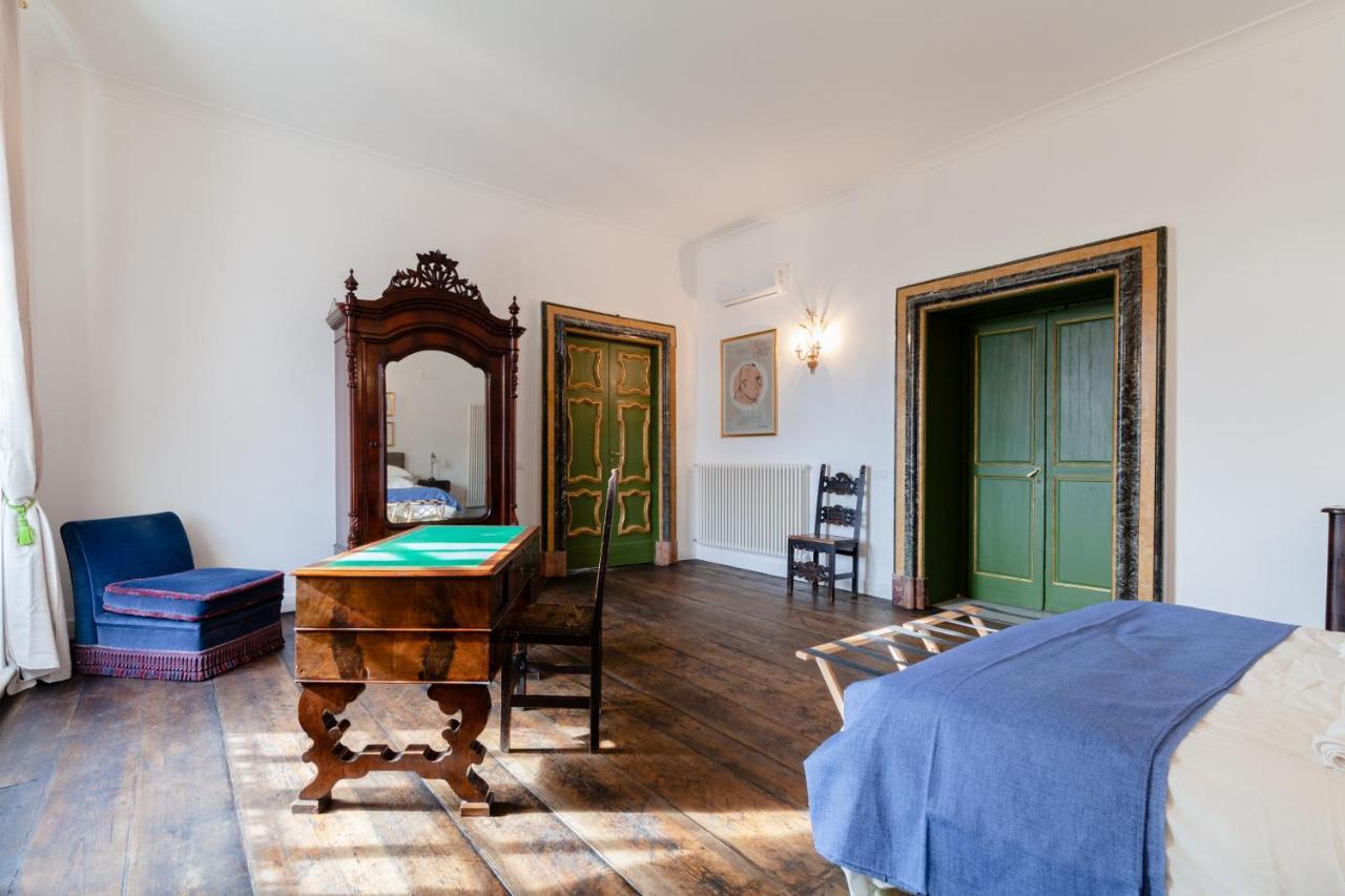 Palazzo Marigliano - Serviced Apartments Neapel Exterior foto