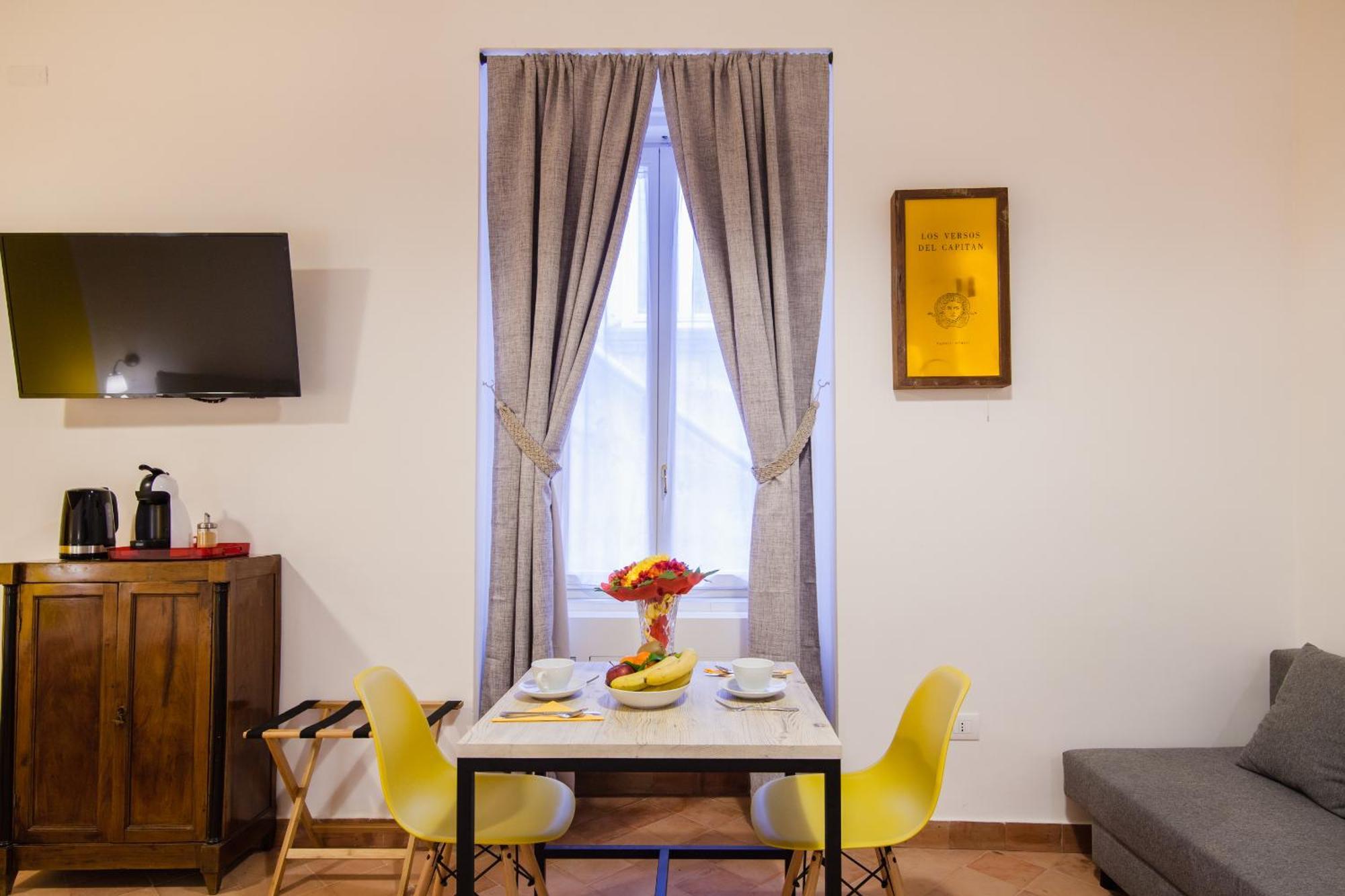 Palazzo Marigliano - Serviced Apartments Neapel Zimmer foto
